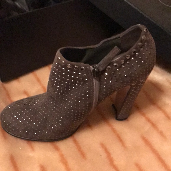Prada booties - Picture 3 of 6